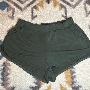 Garage lounge shorts